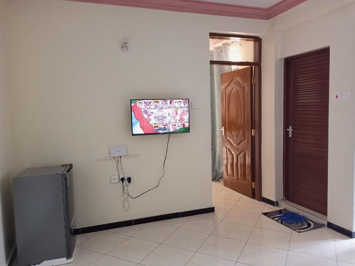 Lovely 1 Bedroom In Bamburi With Reliable Wifi Момбаса Экстерьер фото
